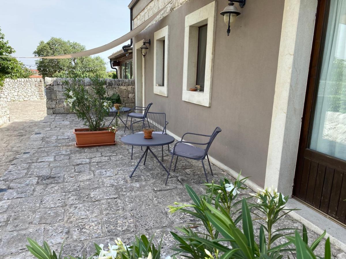 Mastro Vanni - Urban Masseria Ragusa Exterior foto
